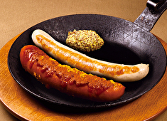 「スカイビューフードコート池袋店」／World Liquor Importers株式会社 求人 美味しいと思える料理を自由な発想で提供しています。商品開発はじめ、アイデアをカタチに出来るチャンスある職場です