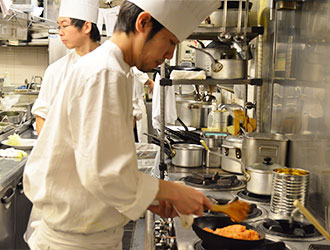 洋食亭ブラームス／株式会社ノースフィールド 求人