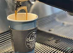 SOHOLM CAFE（スーホルムカフェ）／株式会社 アクタス 飲食事業部 求人 コーヒーや紅茶といったドリンク類にもしっかりとこだわりを持って提供しています。
