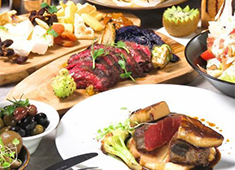 2ND TOKYO／フラッグシティパートナーズ株式会社 求人 元5つ星ホテルシェフ監修の料理の数々。これから大々的にメニュー変更を行っていきます！一緒に参加したい方も大歓迎！