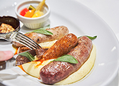 Brasserie Laiton(ブラッスリーレトン) 求人 ビストロの定番料理を中心に、シンプルですが上質で飽きのこない、素材の美味しさを生かした料理をご提供いたします！