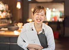 CHICAMA（チカマ）／株式会社 MOTHERS 求人 当社では女性スタッフ・既婚者も多く働いており、入社後に結婚・出産をしたスタッフも在籍！そういった面の安定感も抜群！