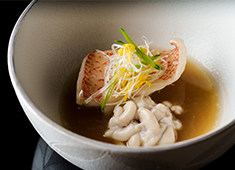 鮨　こう介 求人 自慢の鮨と一品料理を提供します◇