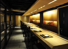 「中国菜館 志苑」「酒菜 おかだ」「IL BAR」「LA TERRE」「西麻布 いちの」／太平エージェンシー 株式会社 求人 安定して働くことができる環境をご用意しています。一緒にお店を盛り上げていきませんか！