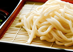 いきなり！ステーキ／武蔵野うどん 他／株式会社 和幸 ※飲食事業部採用本部 求人 クオリティを大切にした一杯を提供していきます！※写真はイメージです（武蔵野うどん）