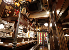 夢屋銀兵衛 虎夢（コム）／黒船屋 新橋店／株式会社 黒船屋 求人 『黒船屋』開放的なオープンキッチン！お客様の反応を間近で見れるからやりがいも抜群！