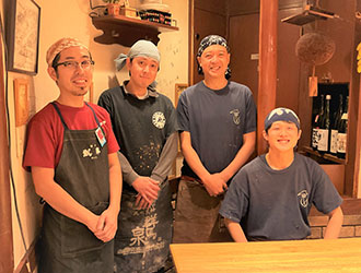 焼鳥 はちまん 求人