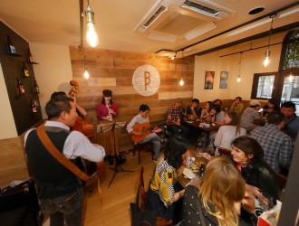 BRUSSELS／ブラッセルズ株式会社 求人 ビールに関するイベントはもちろん、音楽や「食」を結びつけたイベントなども随時行っています！