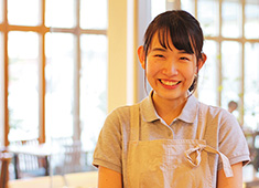 路じ 求人 女性も安心して働ける職場。経験浅い方もご応募を。