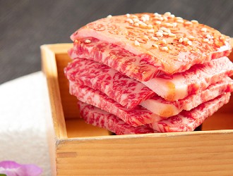 焼肉にくずき／株式会社Mdining 求人 厳選した和牛を提供。高度な調理経験が必須ではないので、調理経験が浅い方、未経験の方も大歓迎です。