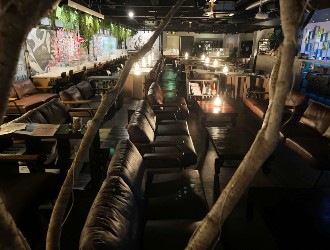 株式会社バンクリ／SUMIKA ARCHTECTURE CAFE、FLOWER WALL MONE 求人