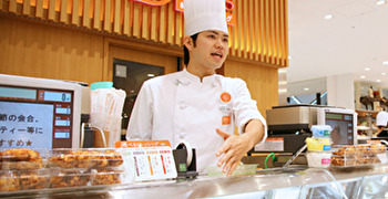 株式会社 柿安本店 （惣菜事業・精肉事業・料亭事業）　※東証プライム上場 求人