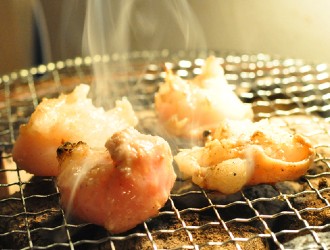 ホルモン焼肉西麻布8hachi（ハチ）、ほか／株式会社トゥエルブ 求人 「うまい肉、うまい酒。」そんなシンプルな飲食の魅力を提案しています。焼肉好きな方も大歓迎です。