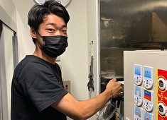 Tsunagu LLC／居酒屋それゆけ！鶏ヤロー！川越東口店 求人 若手スタッフも元気に活躍中！経験ジャンルや個性を活かして働ける環境があり！