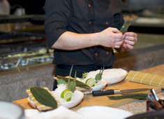 ホテル・ヘリテイジ飯能sta.／ヘリテイジグループ 求人 展望ブッフェレストランをはじめ、ヘリテイジリゾーツが紡ぎだすグルメな「味わい」を楽しんで頂きましょう！