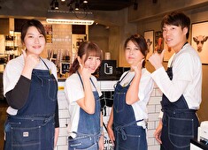 「焼肉ライク」／株式会社 アクアキューブ 求人 充実した福利厚生でスタッフ満足度も◎５年１０年腰を据えて働ける環境です。