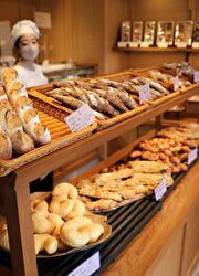 BOULANGERIE SUSUCRIER（ブーランジェリー シュシュクリエ）／パティスリー シュシュクリエ ／POSITIVE＆BRAIN CO.,Ltd ※新ブランド推進事業部 求人