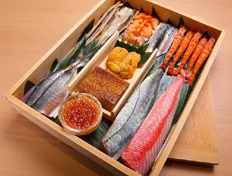 銀座 一㐂 （いちき） 求人 旬の多彩な素材を扱います。あなたの経験やアイデアを活かした一品料理の提案も歓迎です。
