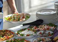 「Vietnam French De Salita」「Bistro Grill De salita」／株式会社 アイティープラス 求人 