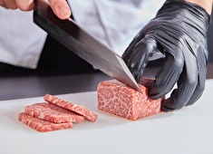 Mark Matsuoka Grill（マークマツオカグリル）／焼肉ホルモン マーク松岡／他 株式会社ジャパントランスワールド 求人 【焼肉ホルモン マーク松岡】常に高品質な志方牛が直送されるブランドだからこそ、クオリティ高い味を提供中！