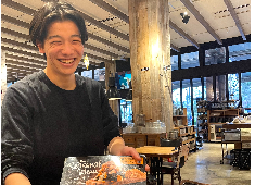 株式会社ファミールフードサービス/GATHER@EATINGHOUSE・BISTRO RUBAN・babel bayside kitchen・ブーズ・カフェ 求人 スタッフのコミュニケーションもとれ連携抜群です。