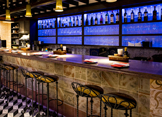 SPAIN CLUB CHIGASAKI（スペインクラブ 茅ヶ崎）／株式会社ルアン 求人 落ち着いた大人の時間を過ごしていただける…そんな顔を見せるブランドだからクオリティも大切にしています。