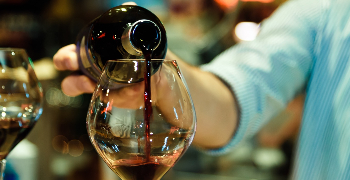 株式会社 プレジャーフーズ（ホール採用） 求人