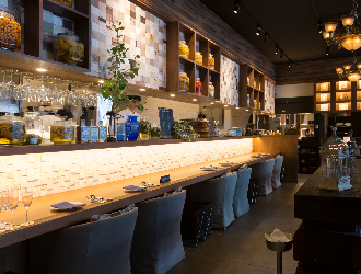 株式会社ファミールフードサービス/GATHER@EATINGHOUSE・BISTRO RUBAN・babel bayside kitchen・ブーズ・カフェ 求人