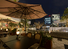 株式会社ファミールフードサービス/GATHER@EATINGHOUSE・BISTRO RUBAN・babel bayside kitchen・ブーズ・カフェ 求人 連日、多くのお客様に来店頂いております。