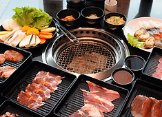 焼肉つじむら 求人 誰でも気軽に入れる雰囲気。だけど提供する肉、サービスは本格的なお店を目指します。※画像はイメージ