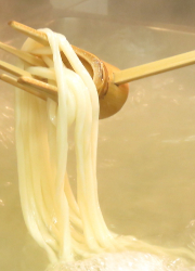 讃岐うどん 伊吹や製麺／株式会社 サイプレス 求人