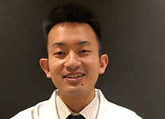 天然本まぐろ ありそ鮨し／株式会社 荒磯 求人 旬の魚はもちろん、越前蟹といった珍しい食材の仕込みも教えてもらって自分の経験値がUPしているのを実感できています。