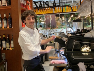 EATALY Asia Pacific, LTD.（イータリー・アジア・パシフィック株式会社） 求人 働きやすさも◎シフトで月7～8日の休みをしっかりと取得！企業系レストランならではの福利厚生も魅力です！