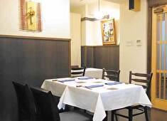 うぶか 求人 お客様の表情まで見渡せる店内だからこその働きやすさとやりがいがございます！