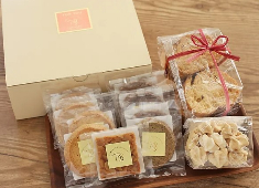 Bakery&Patisserie REBELLBE (リベルべ)／株式会社Az 求人 オンラインショップも開始！クッキーやラスクなどの焼き菓子や、2種のチーズを使用した生チーズケーキを販売中♪