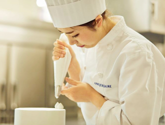 アニヴェルセル株式会社 求人