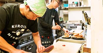 海鮮居酒屋 魚海船団／有限会社アメニティフーズメッセンジャーズ 求人