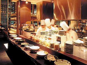 株式会社ダイナックホールディングス(サントリーグループ) 求人