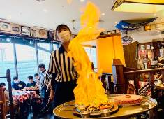 株式会社 アメリカンハウス/LAST ワールドポーターズ店 求人 手作りを大切にしたあなたの料理でより多くのお客様を喜ばせてください！