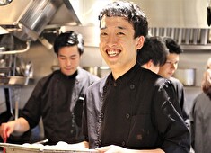 CASTELLINA（カステリーナ）／trattoria bar Carina carina 他／株式会社カステリーナ 求人 借り上げ社宅制度も完備している為、遠方からのエントリ－も歓迎！今までも各地方からご入社していただいた実績が多数！