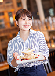 株式会社 リン・クルー（Rin Crew Inc.）／『Moana Kitchen Cafe』『Omelettes & Creperie Picoti Picota』『韓国ごはん・酒家　ダイダイ』他 求人