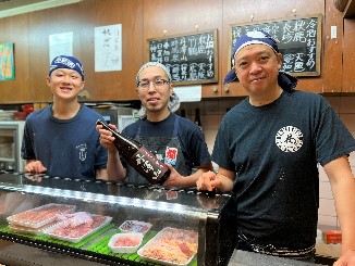 焼鳥 はちまん 求人