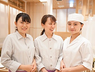 株式会社ダイヤモンドダイニング／「カフェ・スタンディングバル事業部」 求人