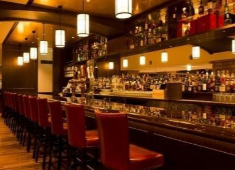 ウルフギャング・ステーキハウス／株式会社 WDI JAPAN（東証スタンダード上場） 求人 ご来店されるお客様の層もハイエンドな方々が多く、数十万円のワインがオーダーされることも決して珍しくありません。