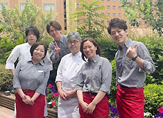 Pizzeria Piatto（ピッツェリア ピアット）／フューチャースペース 求人 ▲採用は人柄を大事にしますので、年令制限などは設けていません。経験浅い方も即戦力の方も共に大歓迎します！