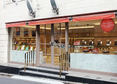 株式会社モンロワール（関東エリア限定採用） 求人 【モンロワール】出店するエリアによってお店のデザインも変えております♪