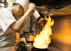 「Restaurant&Bar Corn-Barley 渋谷（レストラン＆バー コーンバレー）」「吉祥寺 Corn-Barley（コーンバレー）」 求人 まずは当店の仕事に慣れるところからスタート！優しいスタッフばかりなので、ご安心ください！
