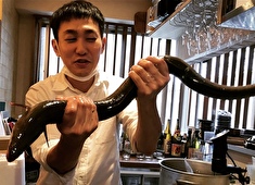 「オトナノイザカヤ中戸川」／株式会社Ricco 求人 全国から集まる旬を彩る新鮮食材を扱える職場！「まずはやってみよう！」精神のお店なので、どんどん挑戦できますよ！