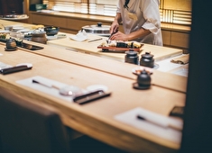 神楽坂 すし 旭飛（あさひ） 求人 夜のみ営業だからこそ、万全の体制で営業を迎えられる働きやすさもございます。