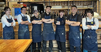『W Yokohama -The Wine Hall-』『KUROBUTAYA -lumine Yokohama-』他／株式会社エーディーエモーション　【RESTAURANT・IZAKAYAブランド採用本部】 求人